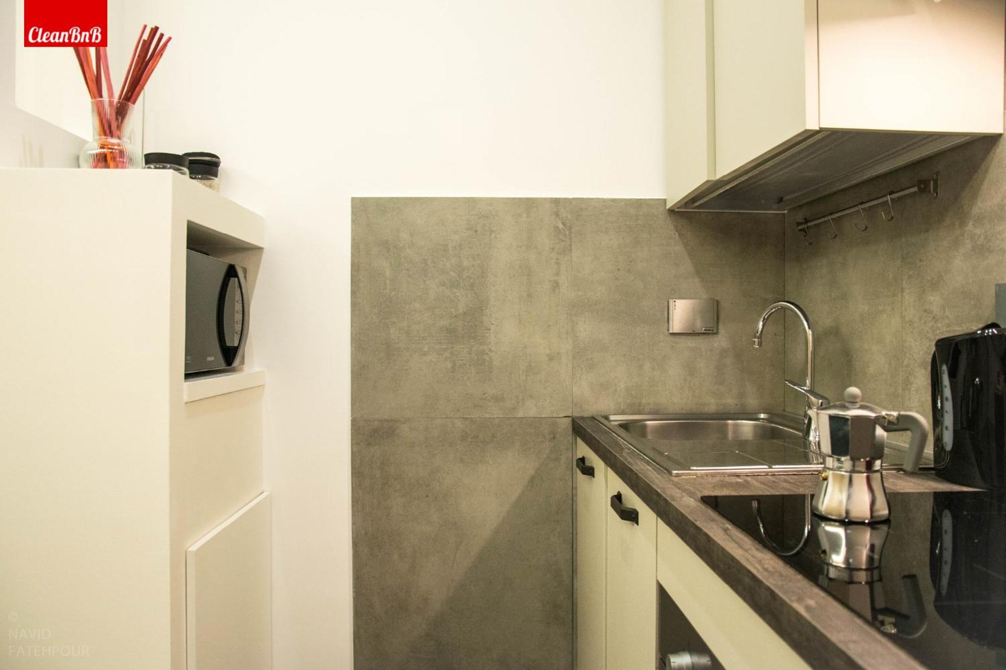 Largo Leopardi Modern Appartement *