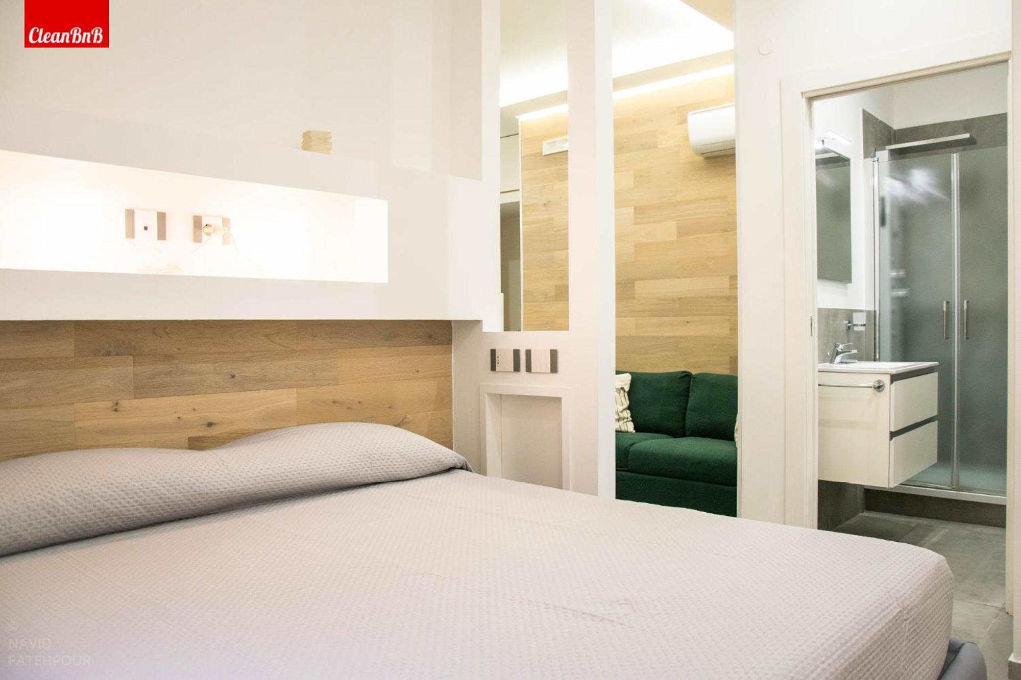 Appartement Largo Leopardi Modern Rome